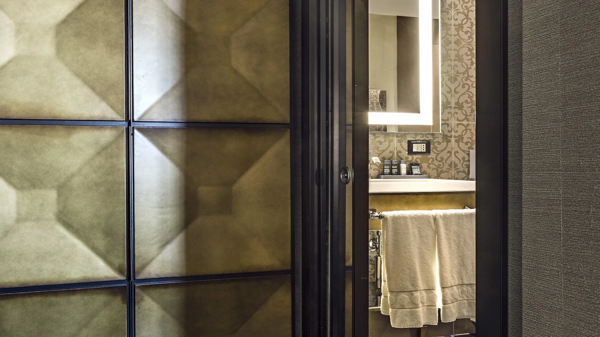 **** Hotel The Venice Times Włochy