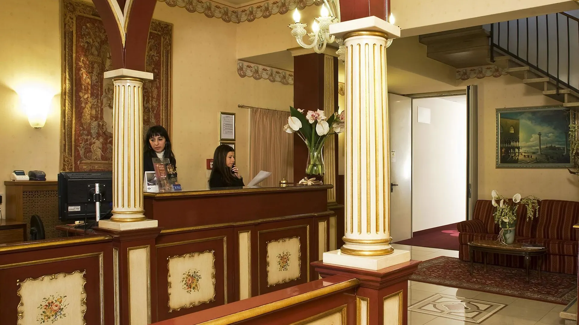 The Venice Times Hotel