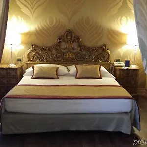 4* Szálloda Amadeus