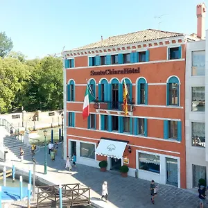 4* Szálloda Santa Chiara