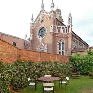 casa-contarini.hotelinveneto.com/